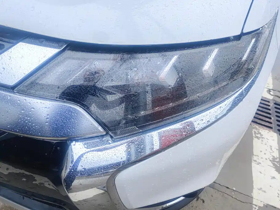 Mitsubishi Outlander — миниатюра 5