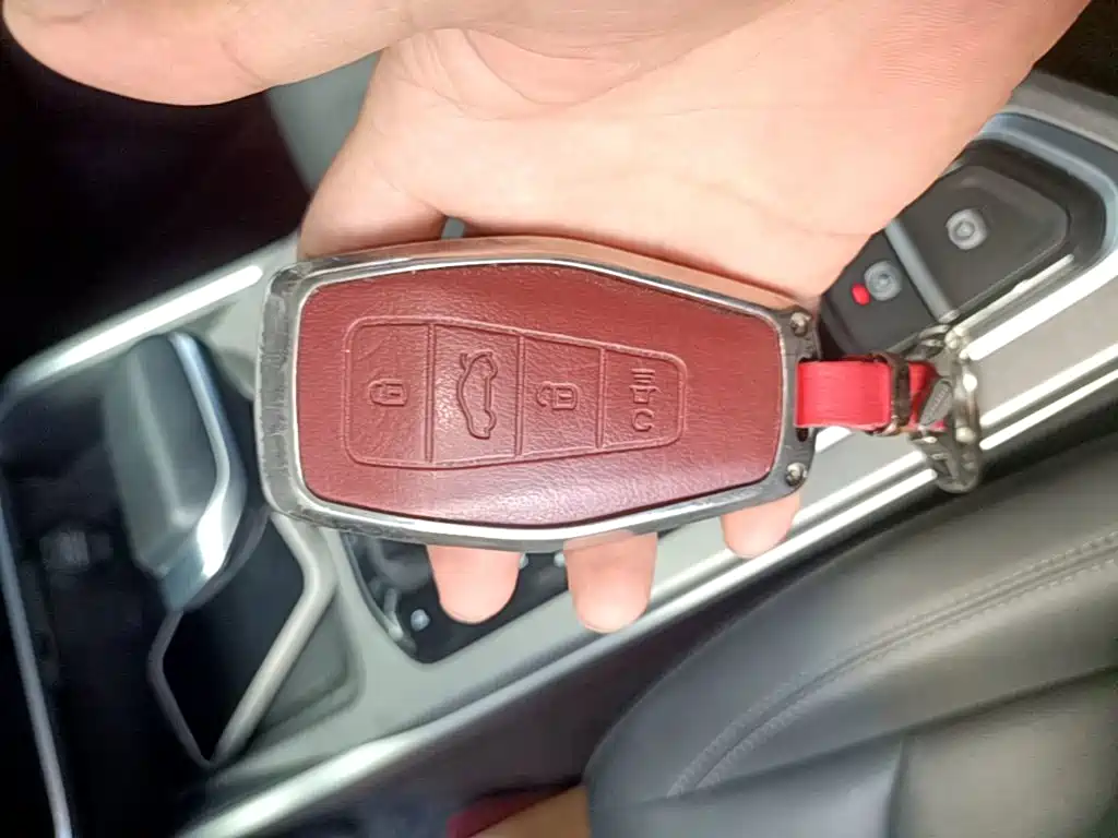 Geely Emgrand — миниатюра 9
