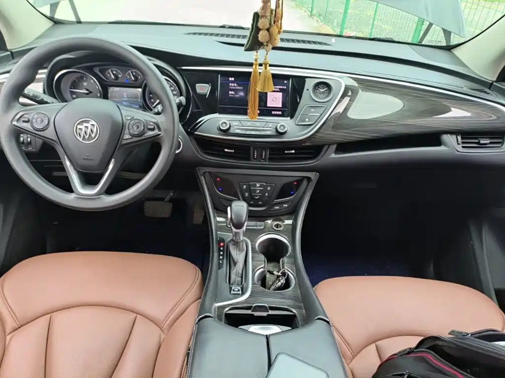 Buick Envision Plus — миниатюра 13