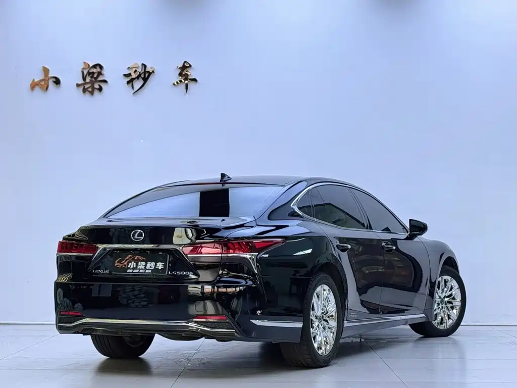 Lexus LS 2020 500h Luxury VI