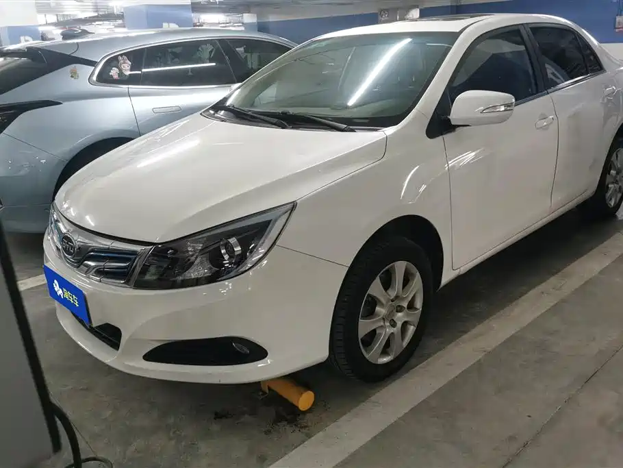 Byd e5 2016
