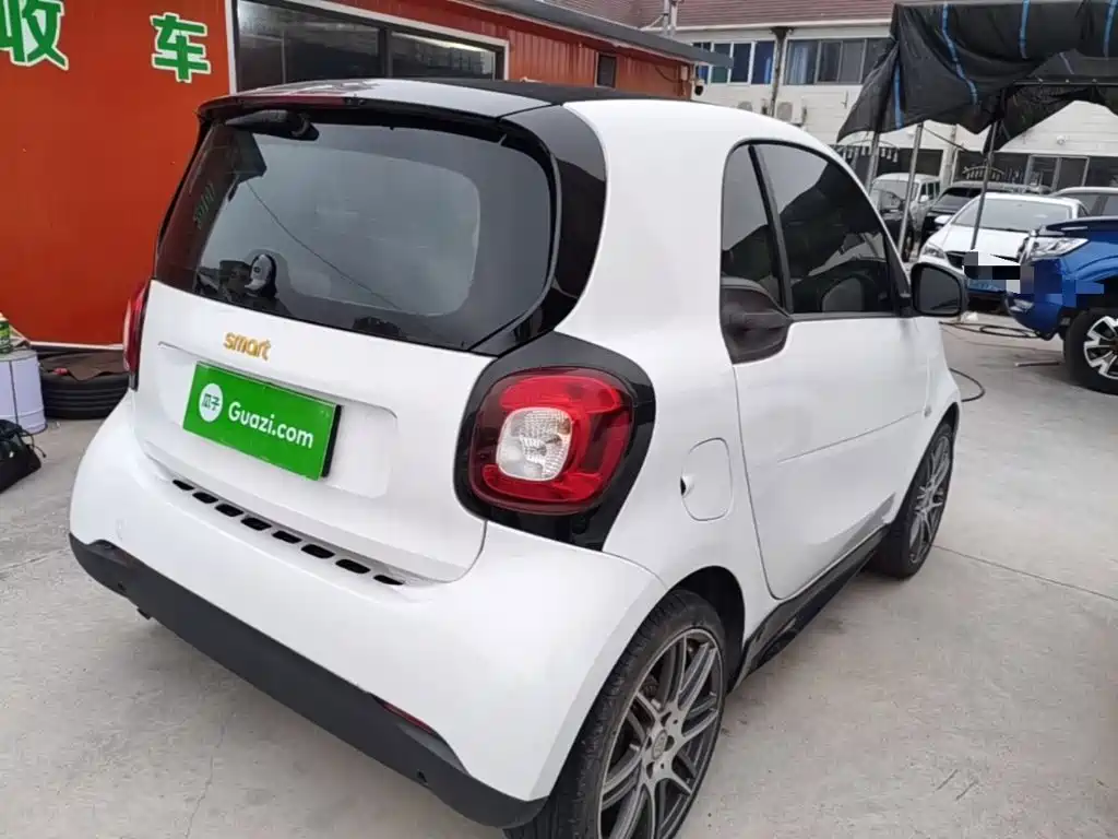 smart Smart Fortwo — миниатюра 7
