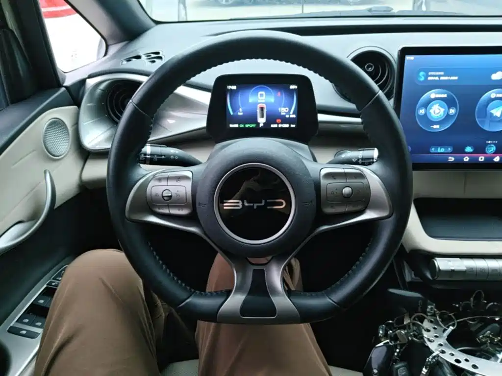 BYD Dolphin — миниатюра 11