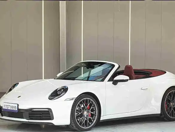 Porsche 911 2021