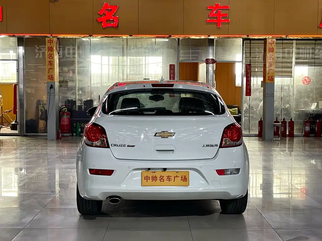 Chevrolet Cruze — миниатюра 5