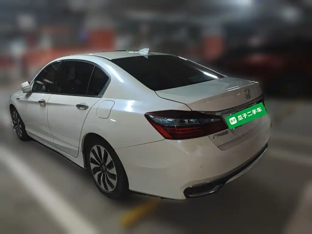 Honda Accord — миниатюра 25