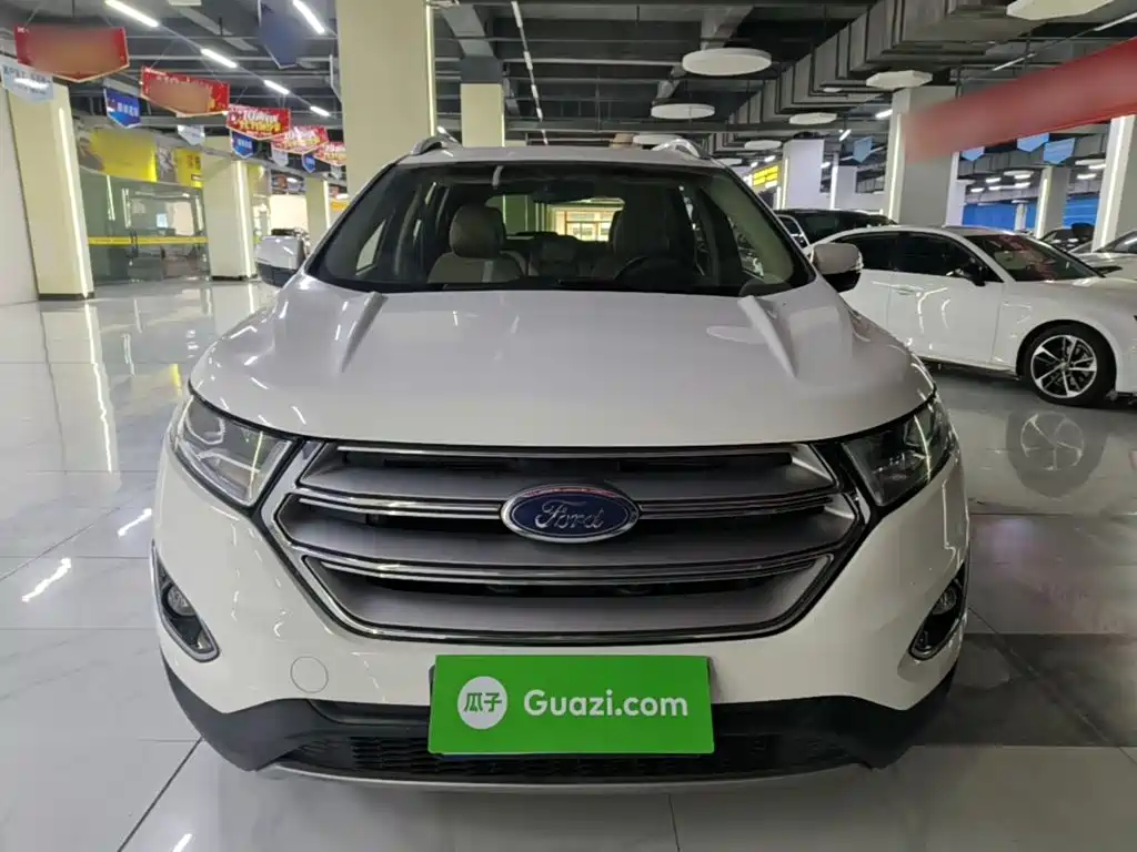 Ford Edge — миниатюра 3