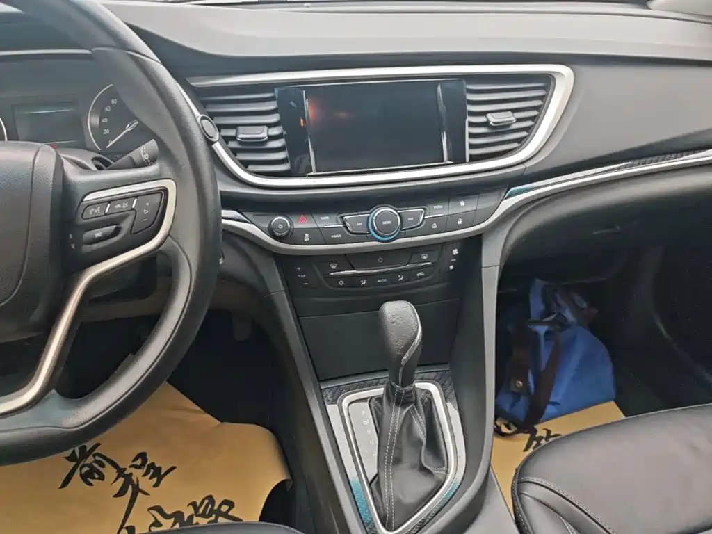 Buick Excelle — миниатюра 13