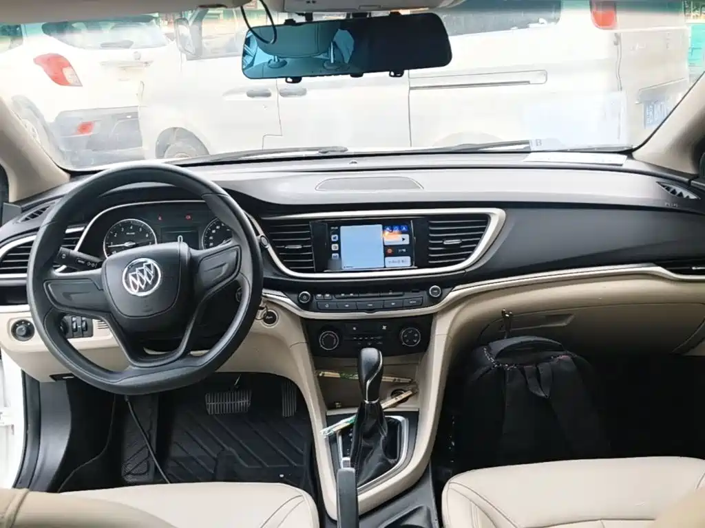 Buick Excelle — миниатюра 10