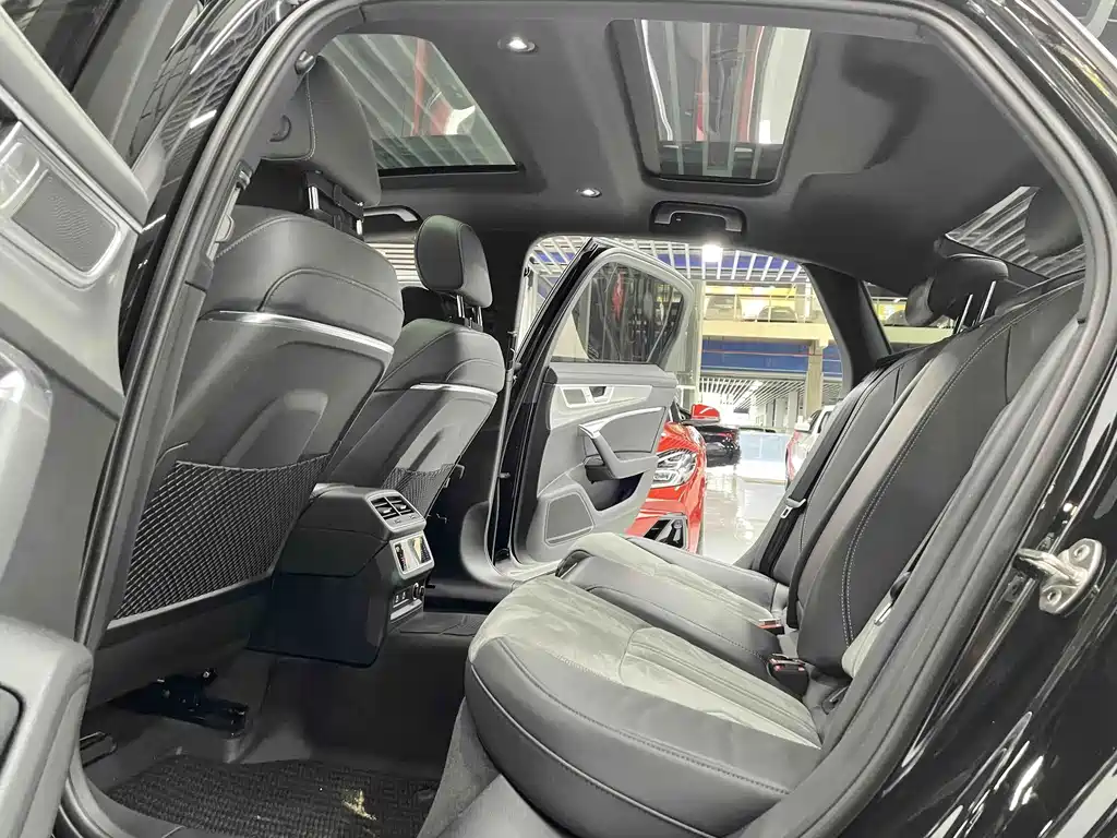 Audi A6L 2024 45 TFSI