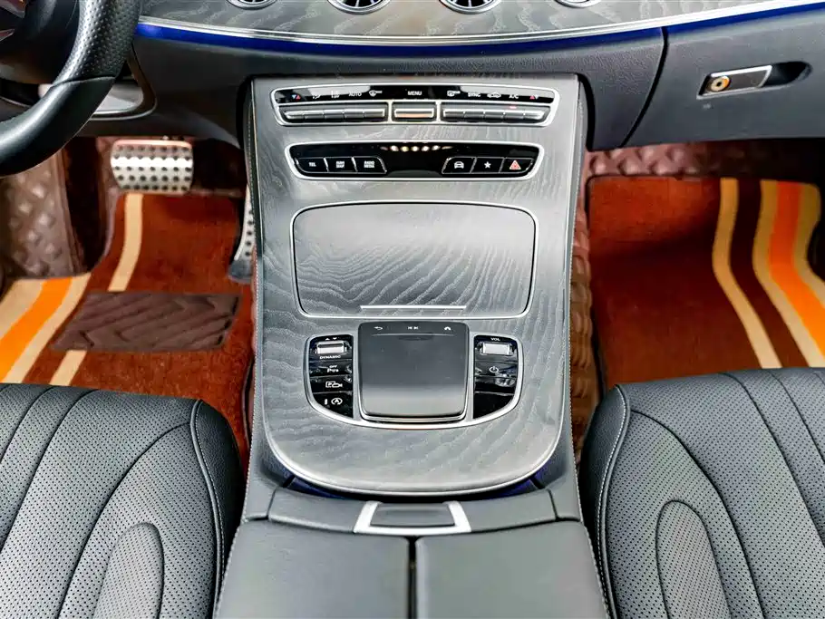 Mercedes-Benz CLS — миниатюра 14