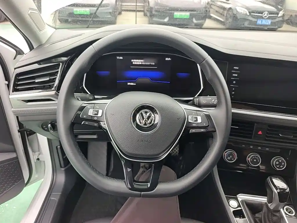 Volkswagen Sagitar — миниатюра 11