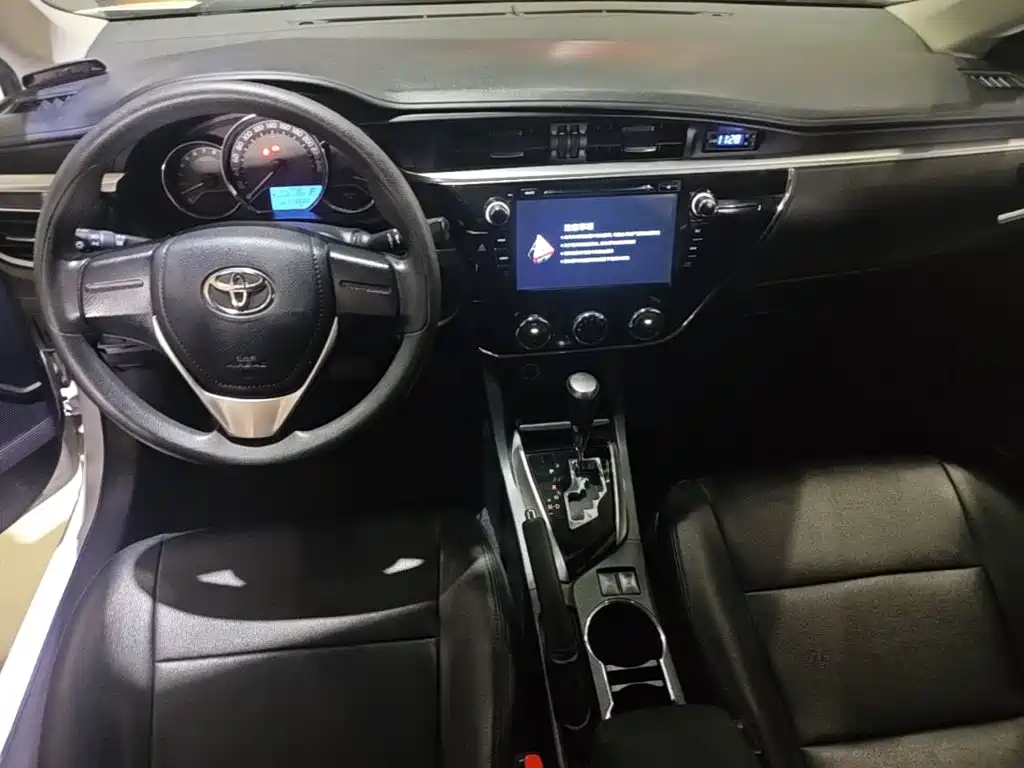 Toyota Corolla — миниатюра 10