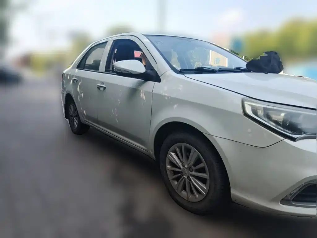 Geely King Kong — миниатюра 3