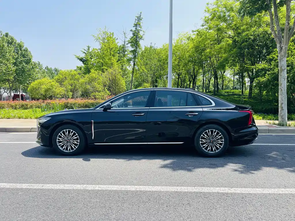 Hongqi H5 2024 1.5T DCT
