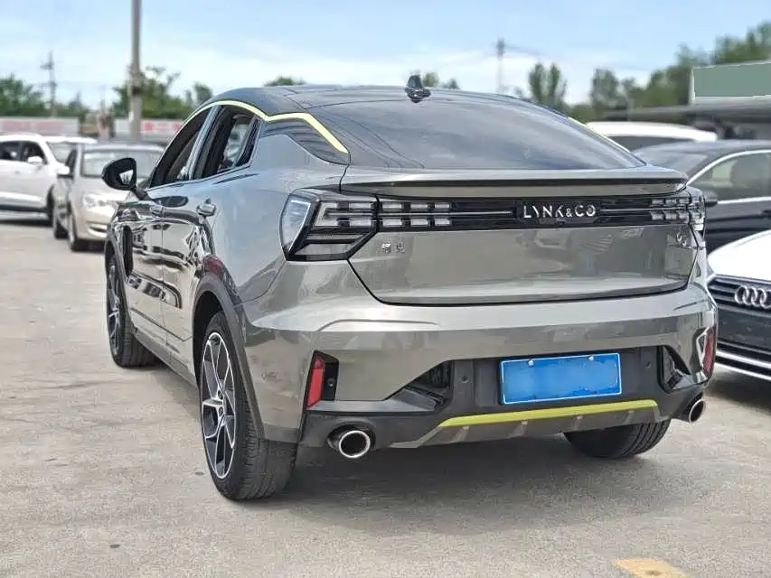 Lynk & Co 05 — миниатюра 8
