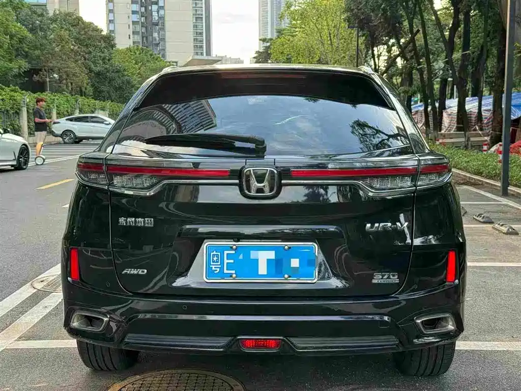 Honda UR-V — миниатюра 5