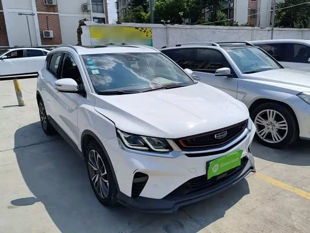Geely Binyue — миниатюра 4