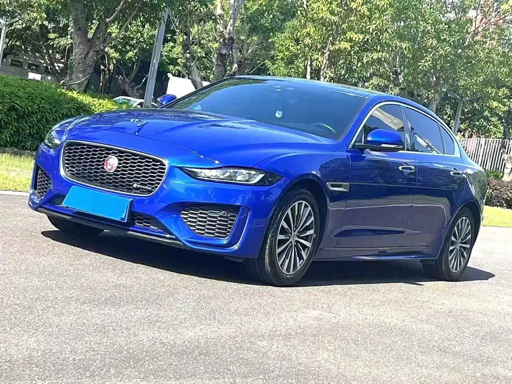 Купить Jaguar XEL
