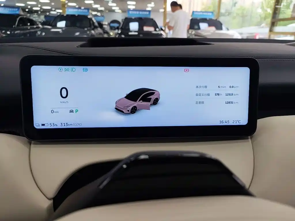 NIO ET5 — миниатюра 12