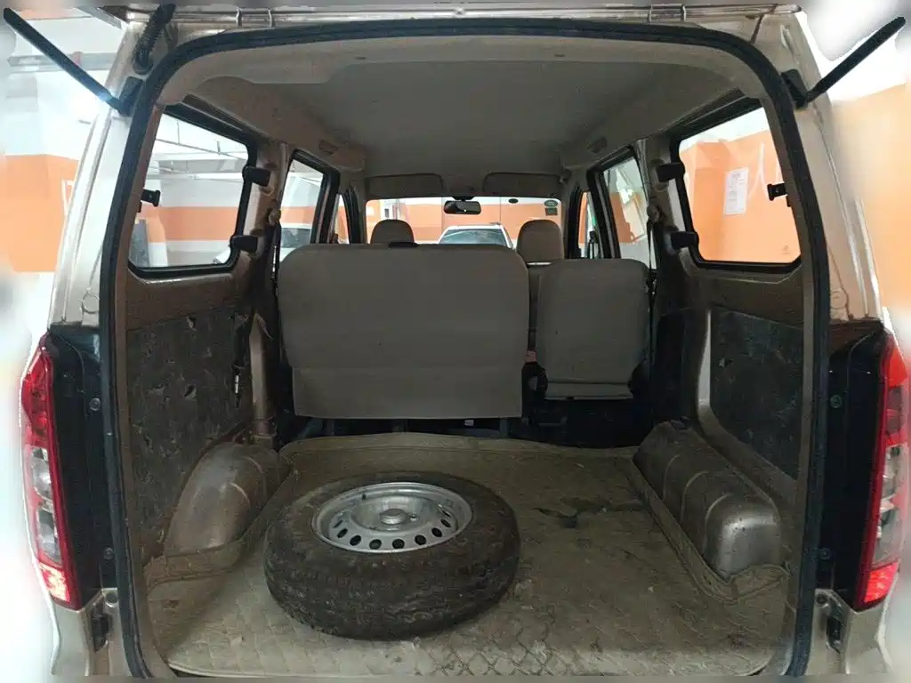 Wuling Hongguang V — миниатюра 16