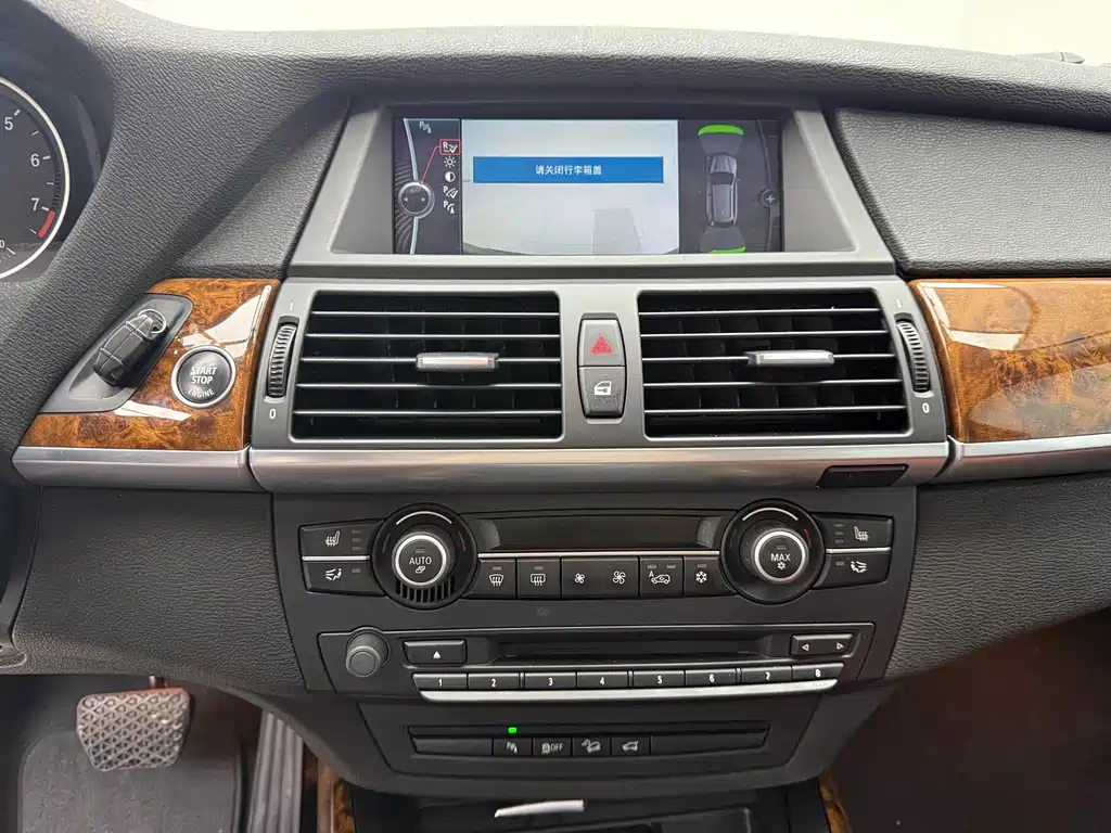 BMW X5 (Import) — миниатюра 11