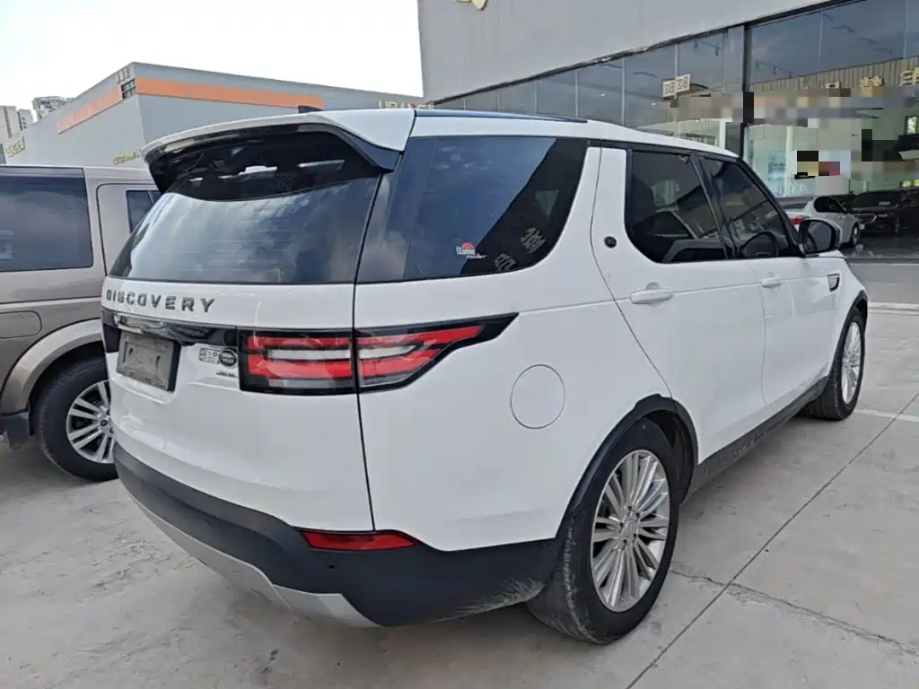 Land Rover Discovery — миниатюра 7