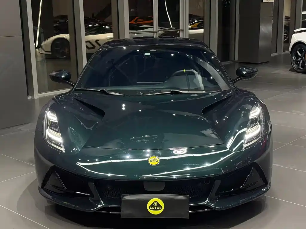 Lotus Emira 2023