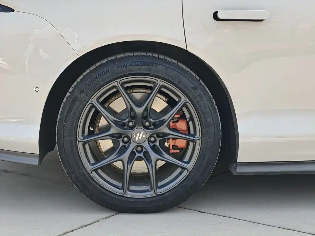 ZHIJI AUTOMOBILE ZHIJI L6