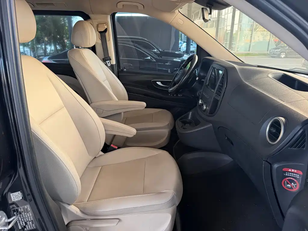 Mercedes-Benz Vito — миниатюра 10