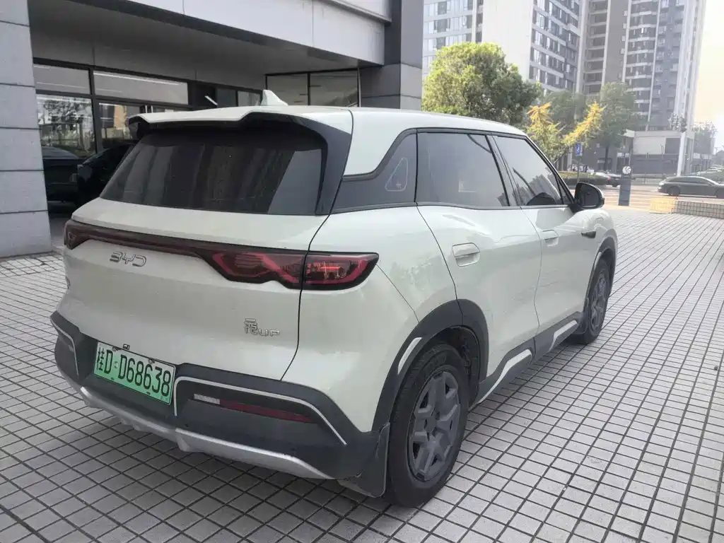 BYD Yuan UP — миниатюра 6