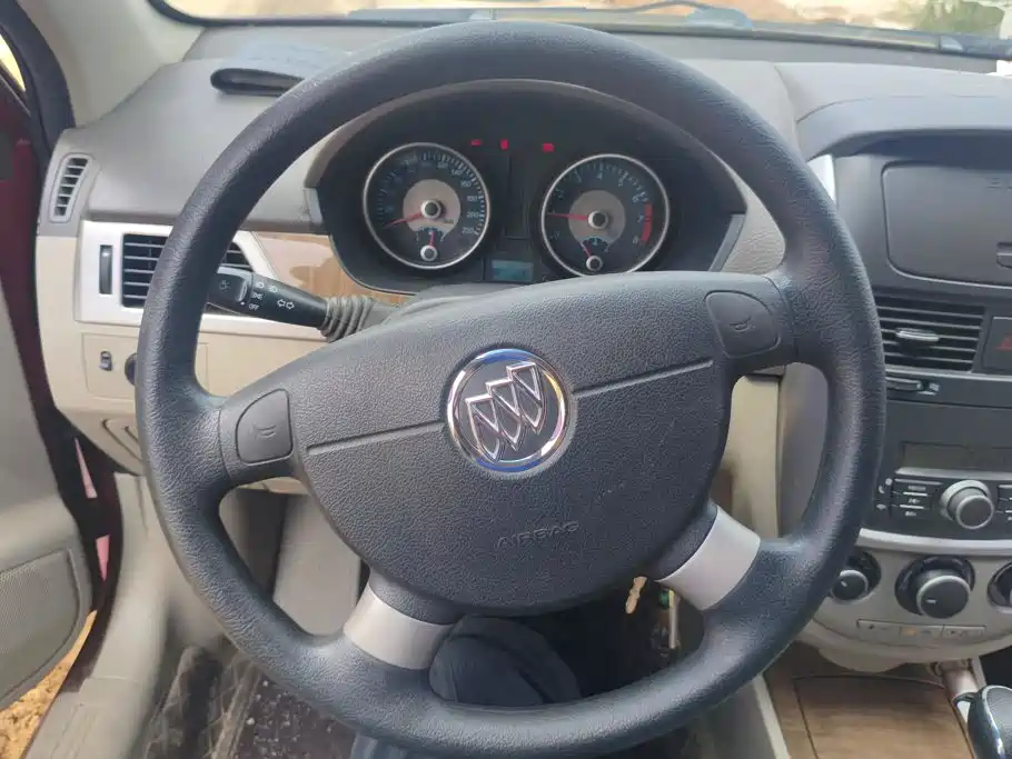 Buick Excelle — миниатюра 15