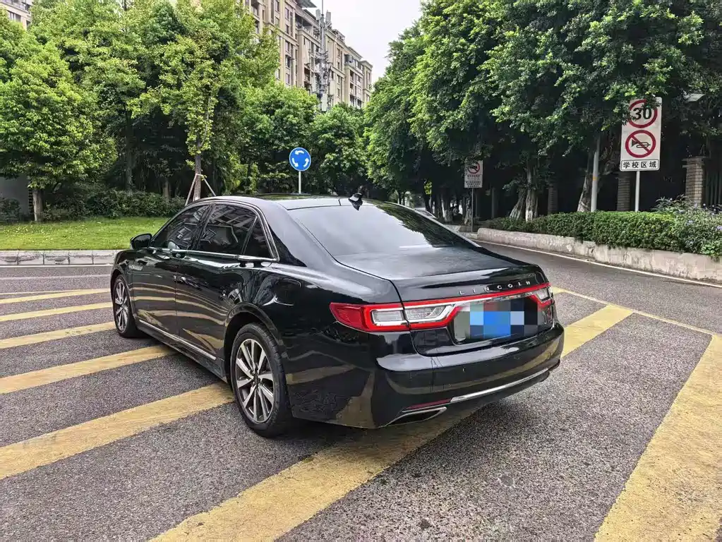 Lincoln Continental — миниатюра 15