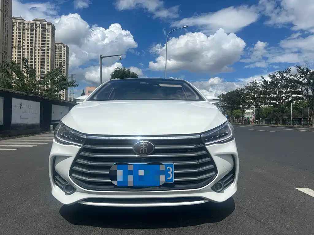 BYD SONG MAX