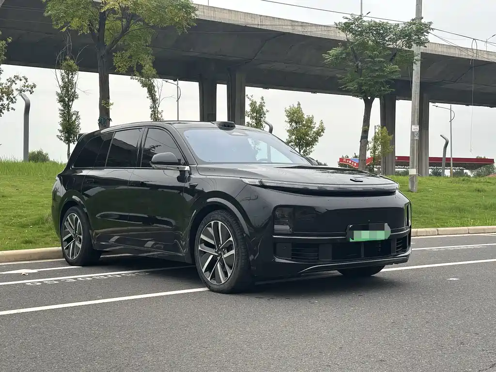 Li Auto Li L9 — миниатюра 2