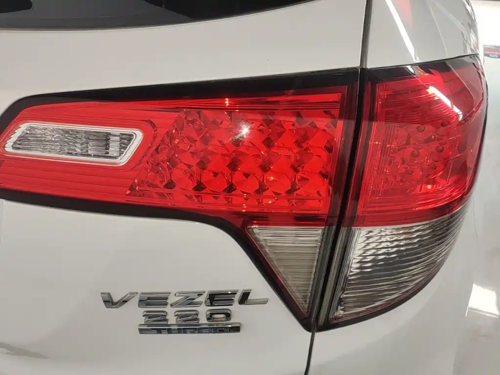Honda Vezel — миниатюра 8