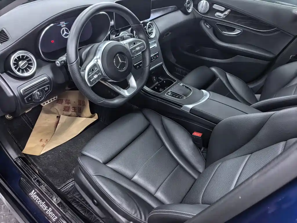 Mercedes-Benz C-Class — миниатюра 5