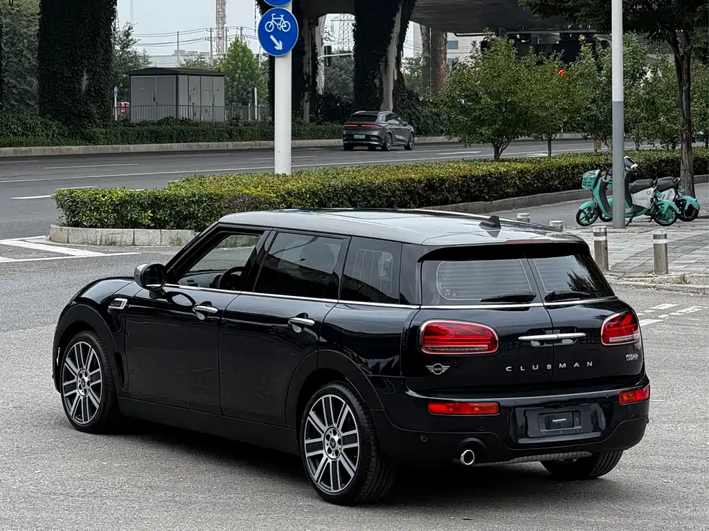 MINI Mini Clubman — миниатюра 13