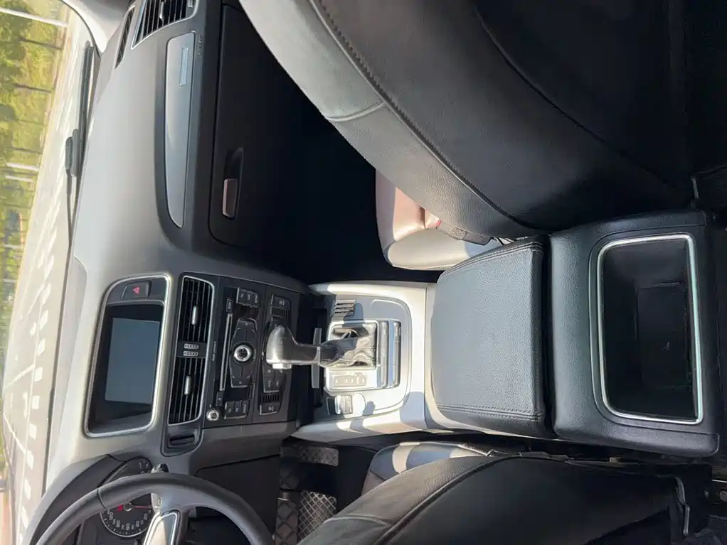 Audi Q5 — миниатюра 11