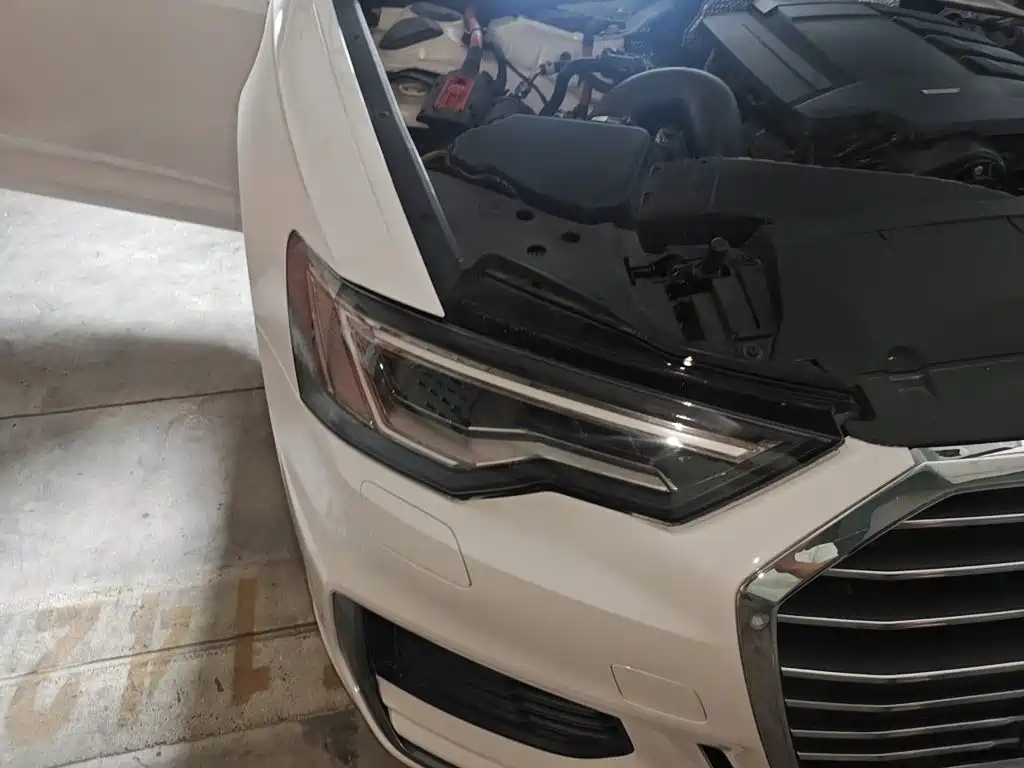 Audi A6L — миниатюра 7