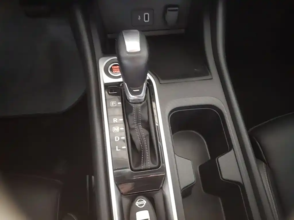 Nissan Sylphy — миниатюра 14