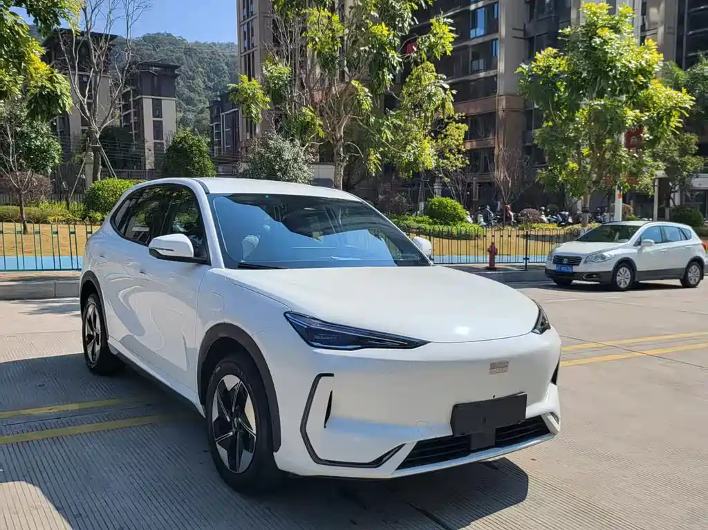 GEELY GALAXY GALAXY E5