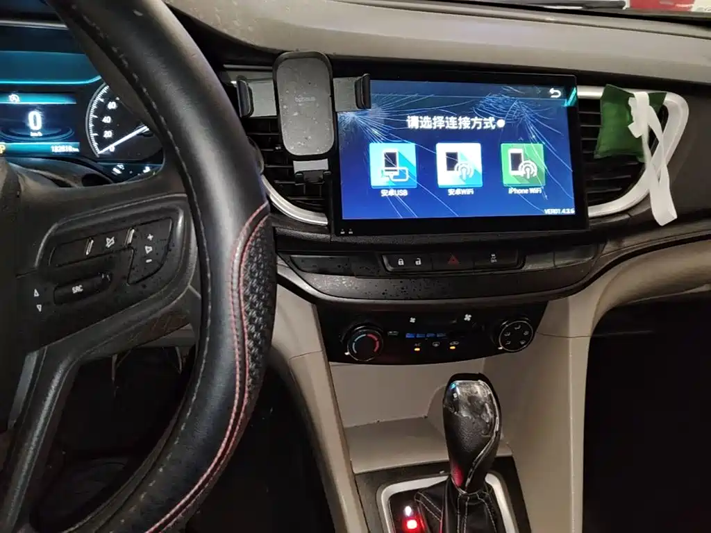 Buick Excelle — миниатюра 13
