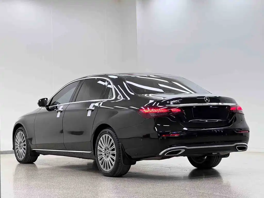 Mercedes-Benz E-Class E 2022 E 300 L Luxury