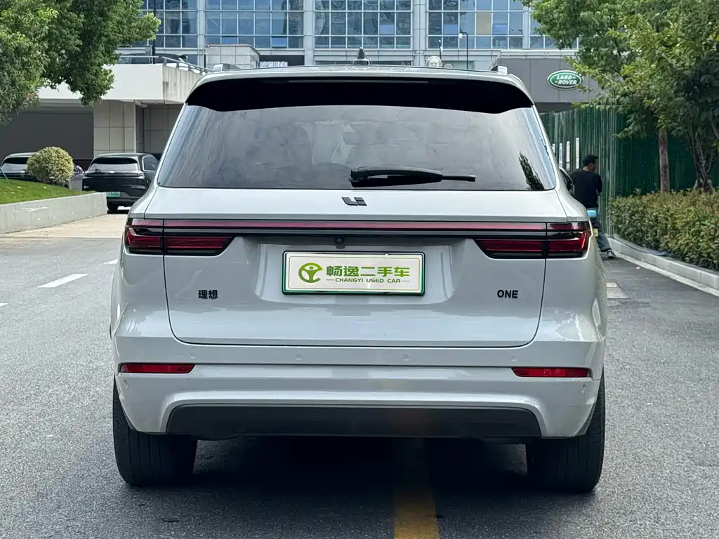 Li Auto Li ONE — миниатюра 4