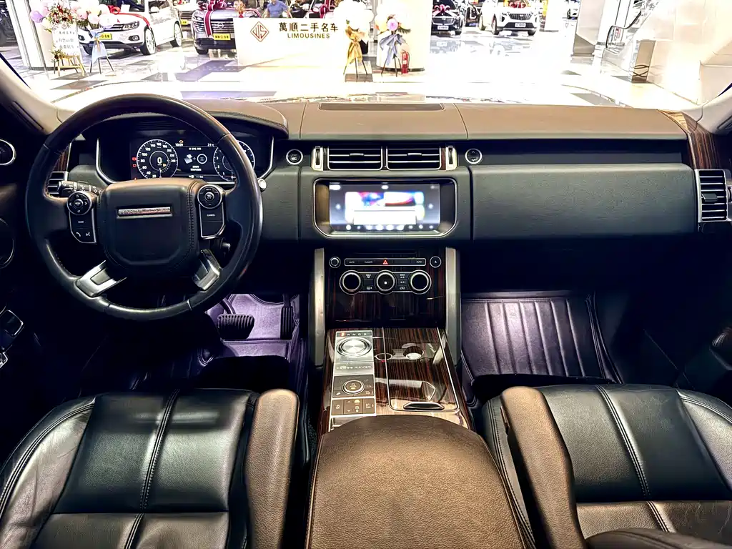 LAND ROVER RANGE ROVER