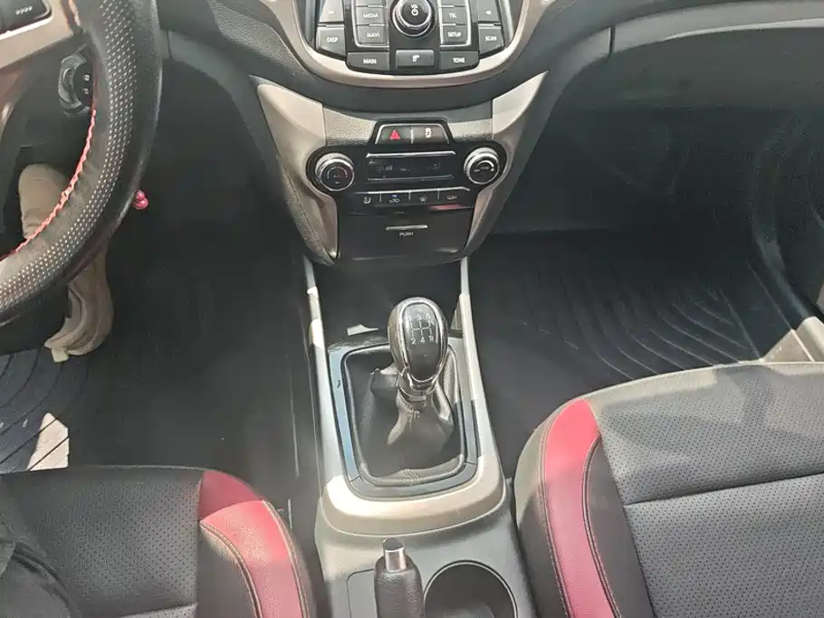 Changan Eado XT — миниатюра 16