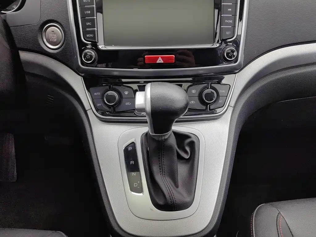 Haval M6 — миниатюра 13