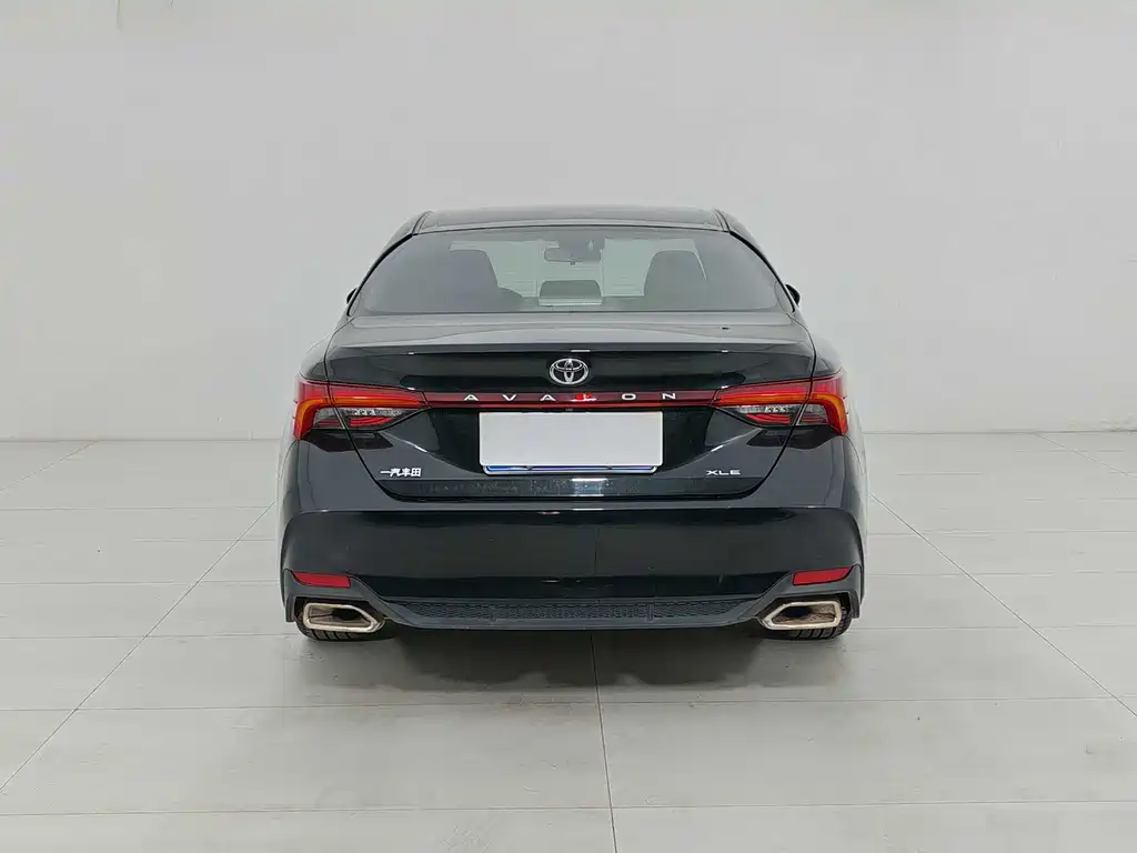 Toyota Avalon — миниатюра 5