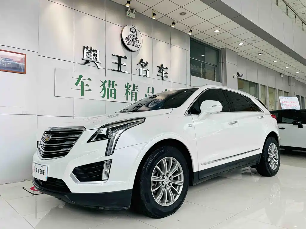 CADILLAC XT5